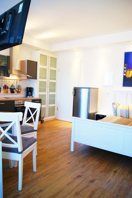 Apartments Rummelsburger Bucht Am Ostkreuz Βερολίνο Δωμάτιο φωτογραφία