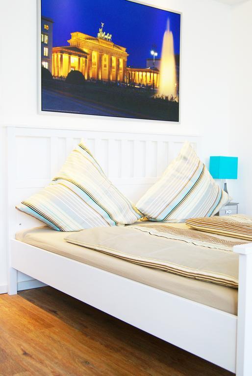 Apartments Rummelsburger Bucht Am Ostkreuz Βερολίνο Δωμάτιο φωτογραφία